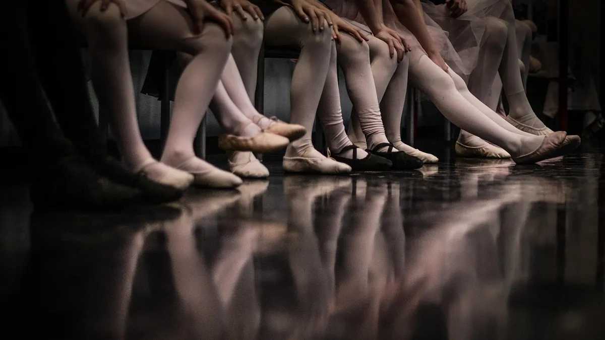 Why Your Feet Are Making You Weak (And How Barefoot Shoes Help)